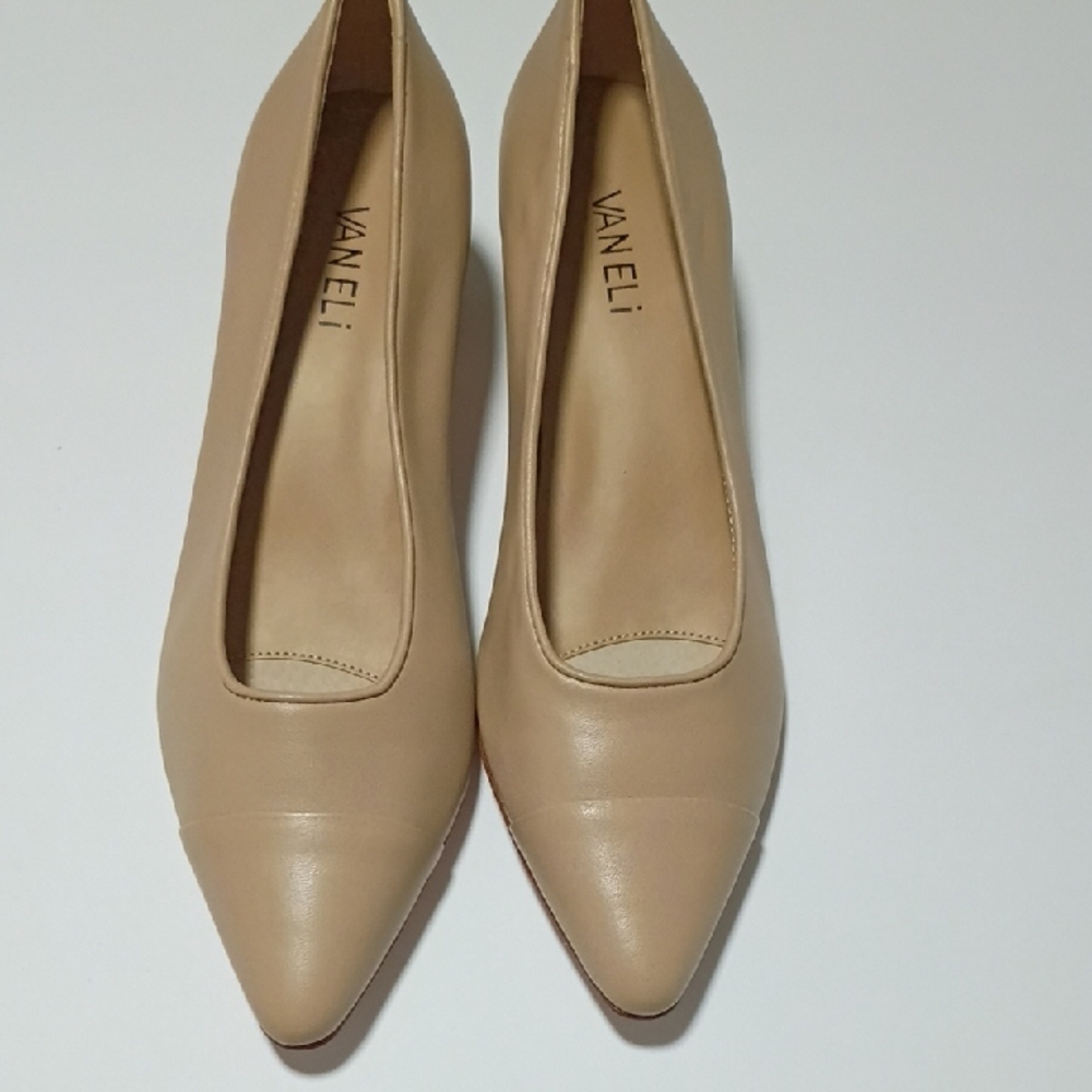 Vaneli Women's Beige Heels